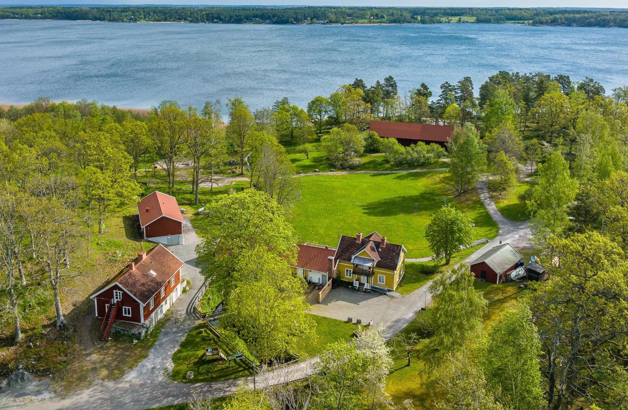 A Pousada Marsbaecken Västervik Exterior foto
